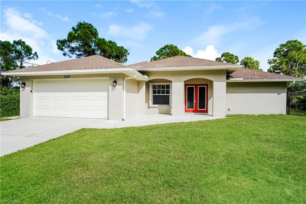 3204 71st ST W LEHIGH ACRES, FL 33971