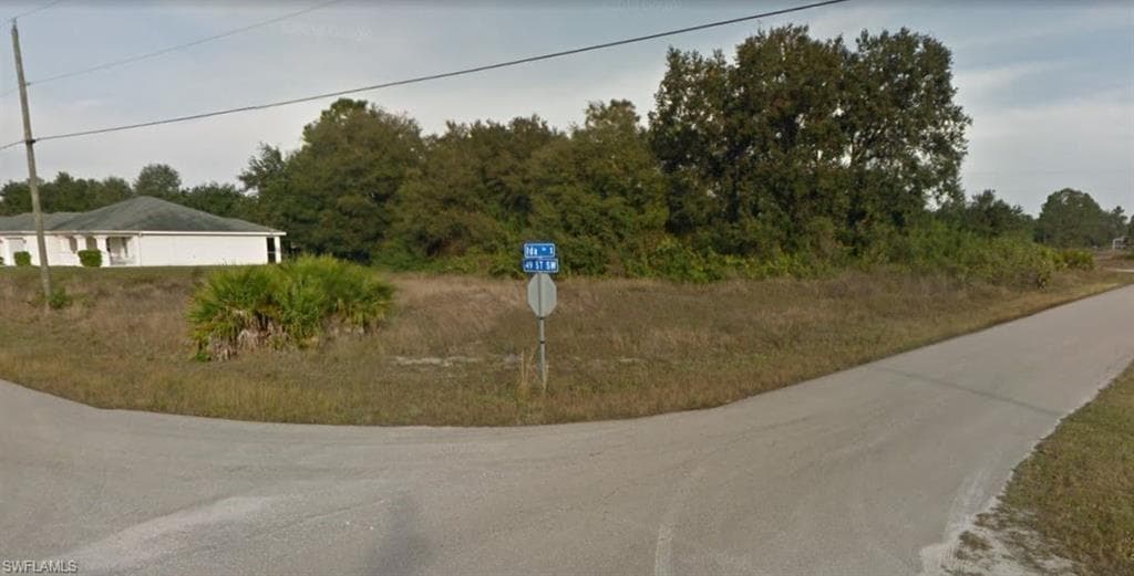 2900 49th ST SW LEHIGH ACRES, FL 33976