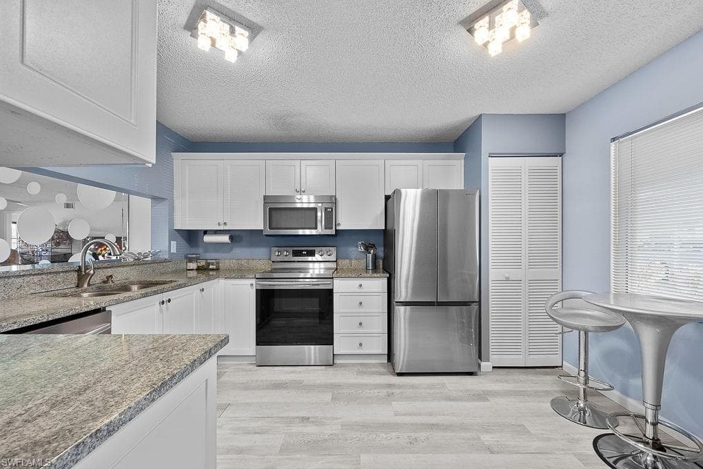 3705 Amberly CIR N F101 NAPLES, FL 34112