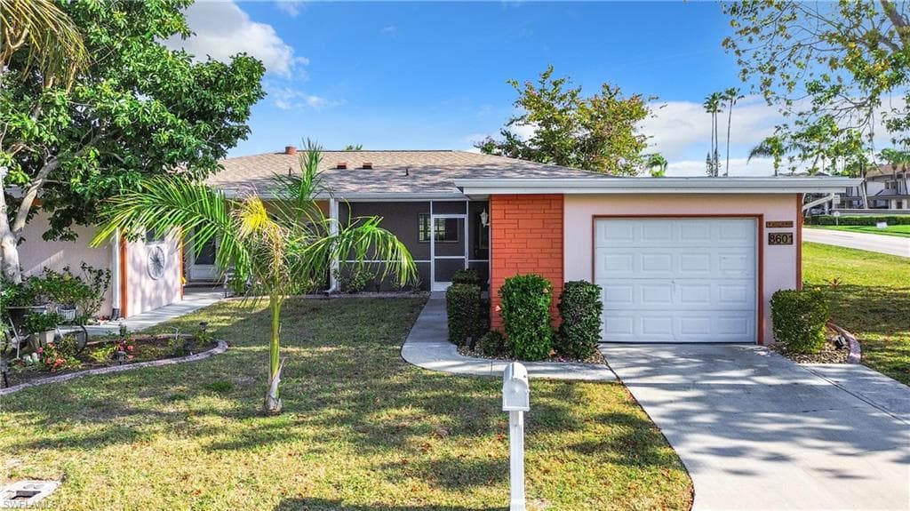 8601 Eleuthera LN FORT MYERS, FL 33907