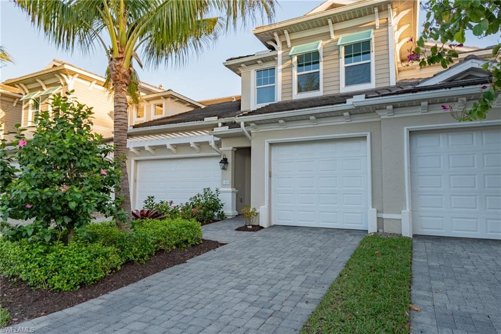 6973 Avalon CIR 1408 NAPLES, FL 34112
