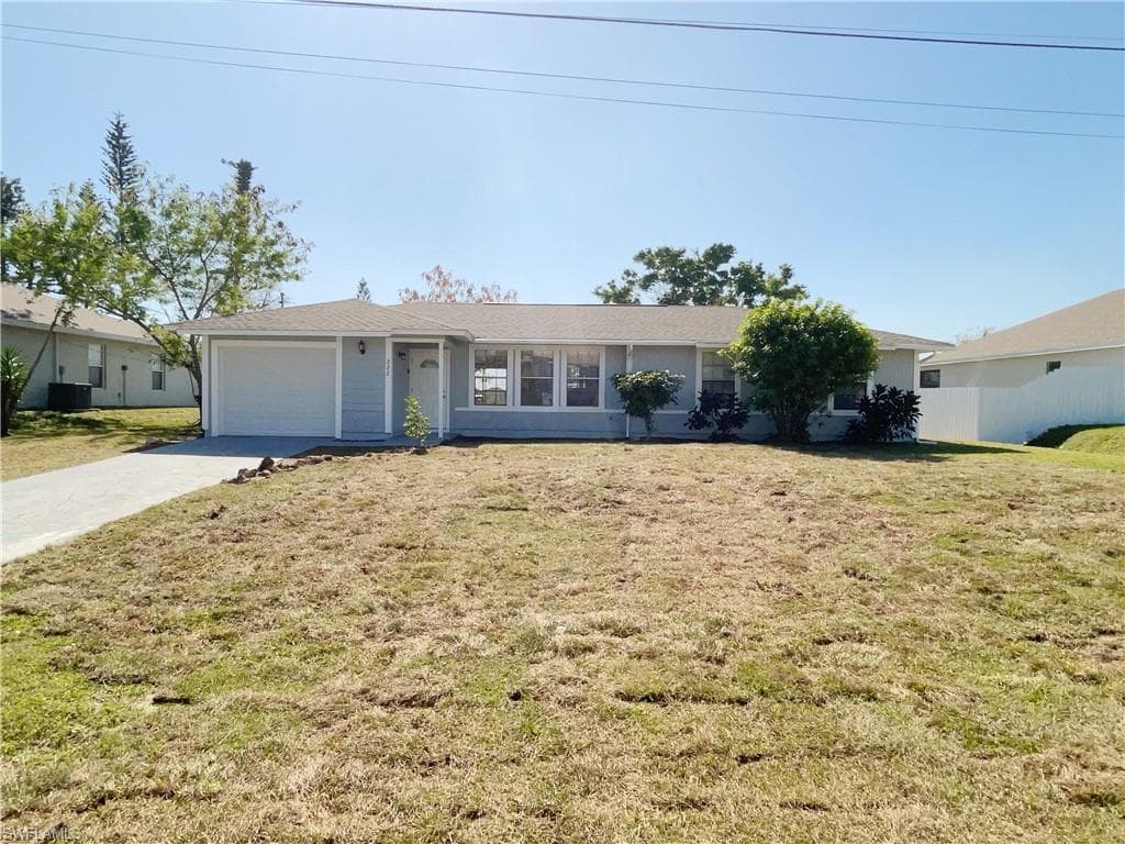 222 NE 20th TER CAPE CORAL, FL 33909