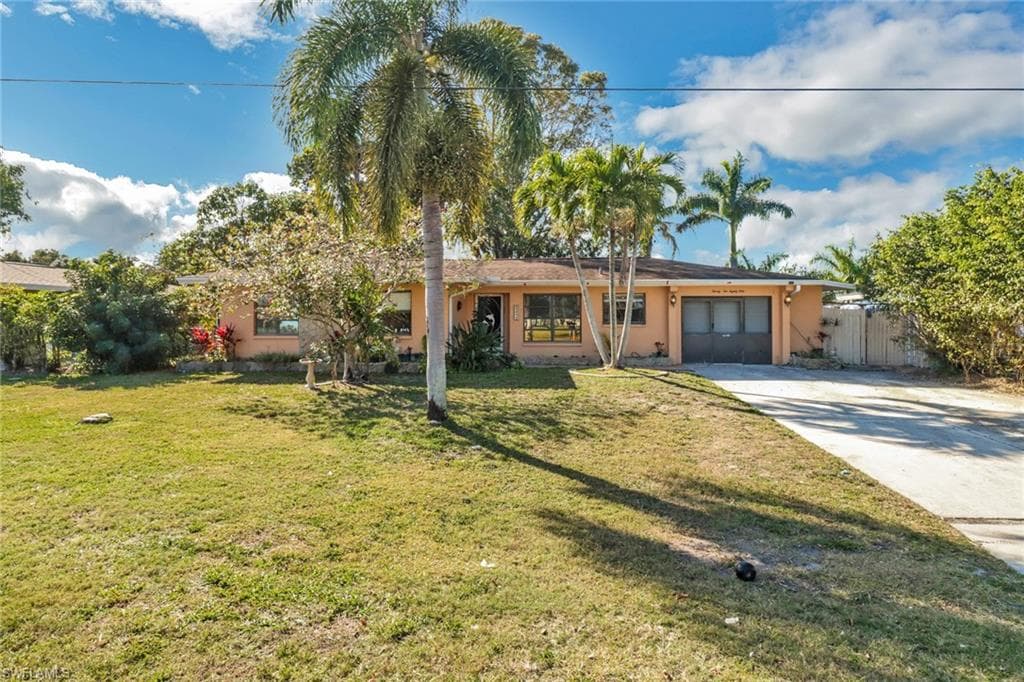 2281 44th TER SW NAPLES, FL 34116