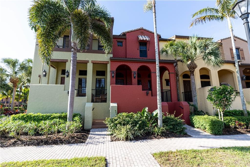 8320 Esperanza ST 1602 FORT MYERS, FL 33912