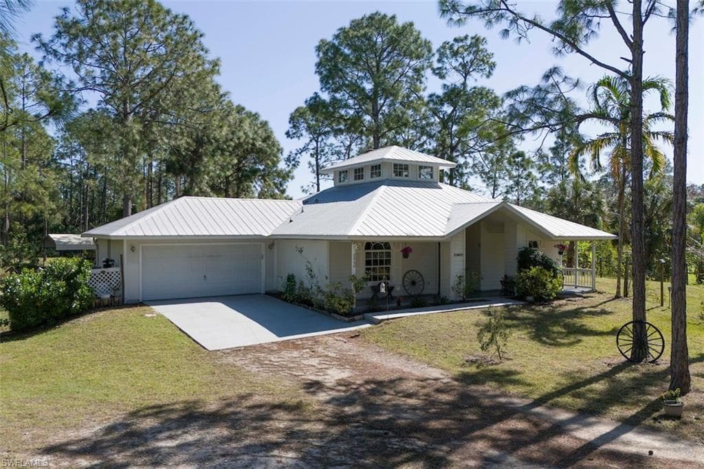 2860 2nd ST NE NAPLES, FL 34120
