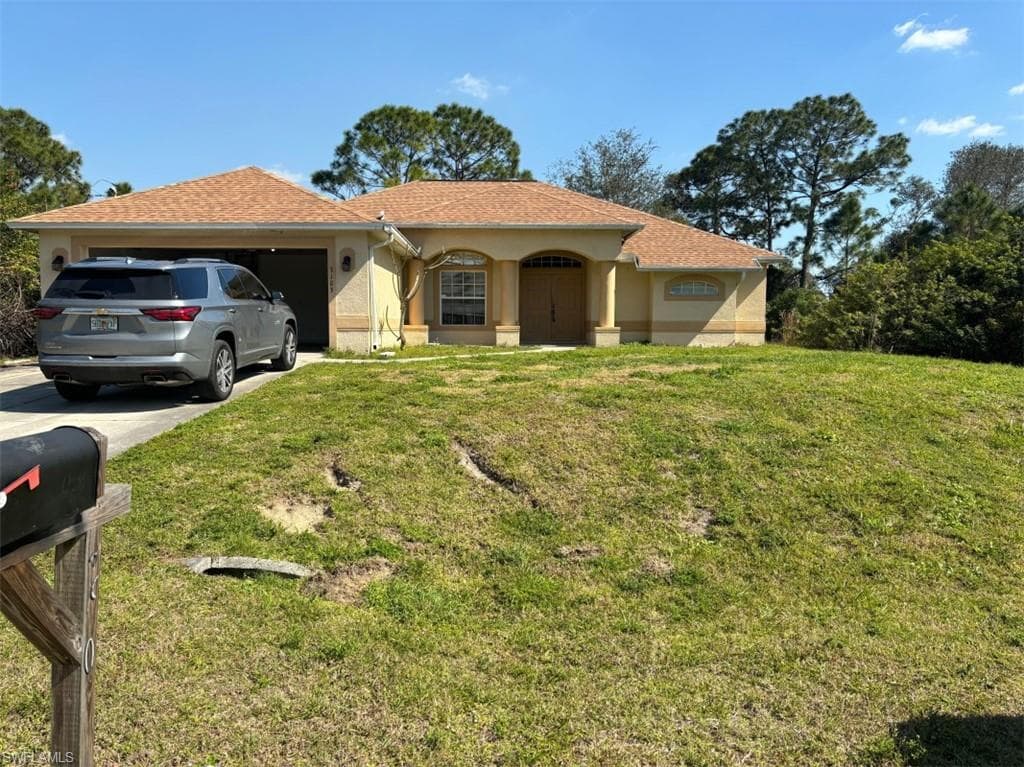 3103 Curtis AVE S LEHIGH ACRES, FL 33976