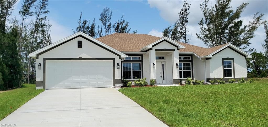 3900 NE 9th PL CAPE CORAL, FL 33909