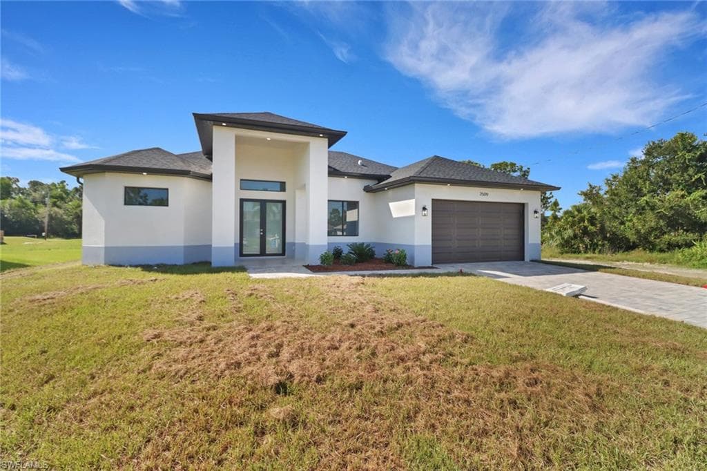 3509 24th ST SW LEHIGH ACRES, FL 33976
