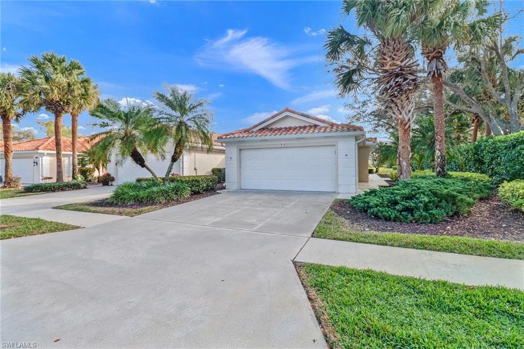3695 El Segundo CT NAPLES, FL 34109