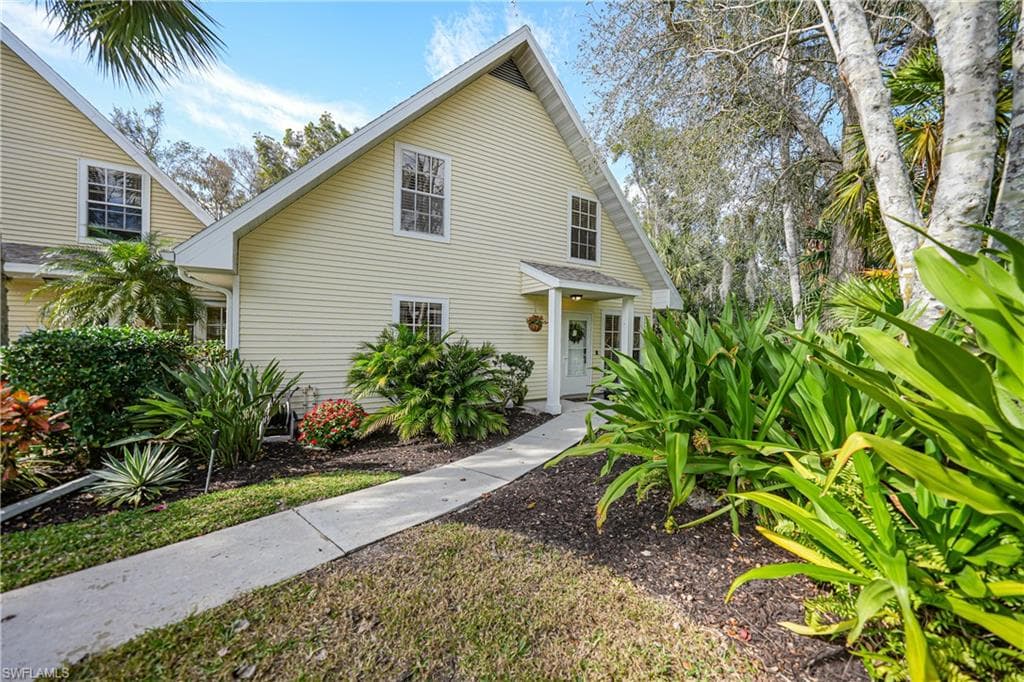 4240 Ute CT ESTERO, FL 33928