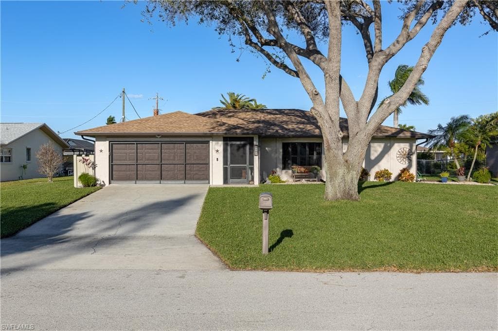 4407 SE 12th PL CAPE CORAL, FL 33904