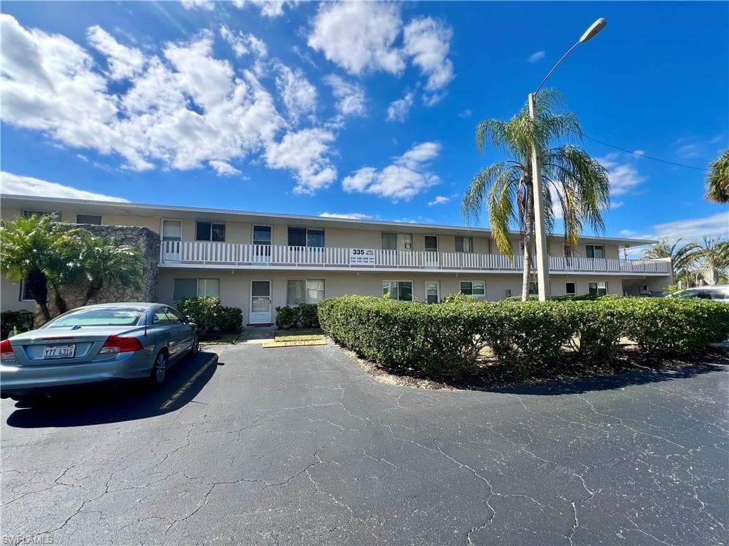 335 Joel BLVD 129 LEHIGH ACRES, FL 33936