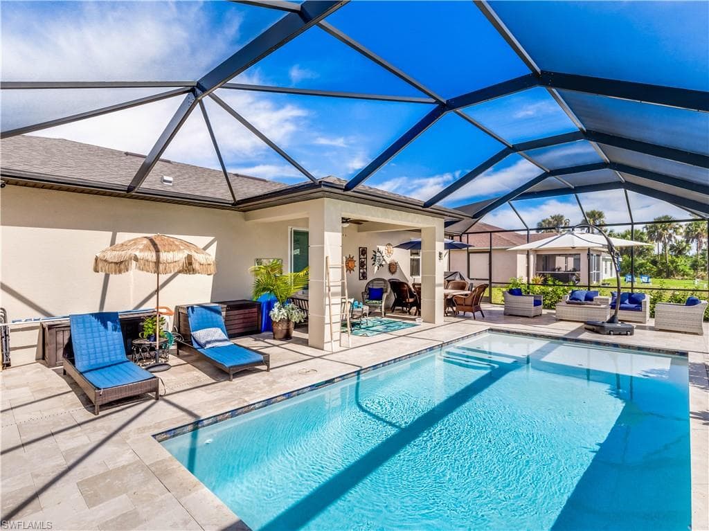 1344 Gator CIR CAPE CORAL, FL 33909