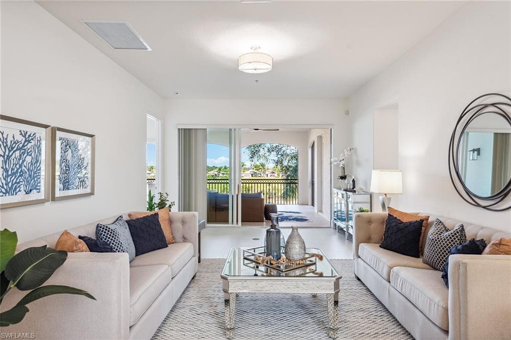 2710 Callista CT 202 NAPLES, FL 34114