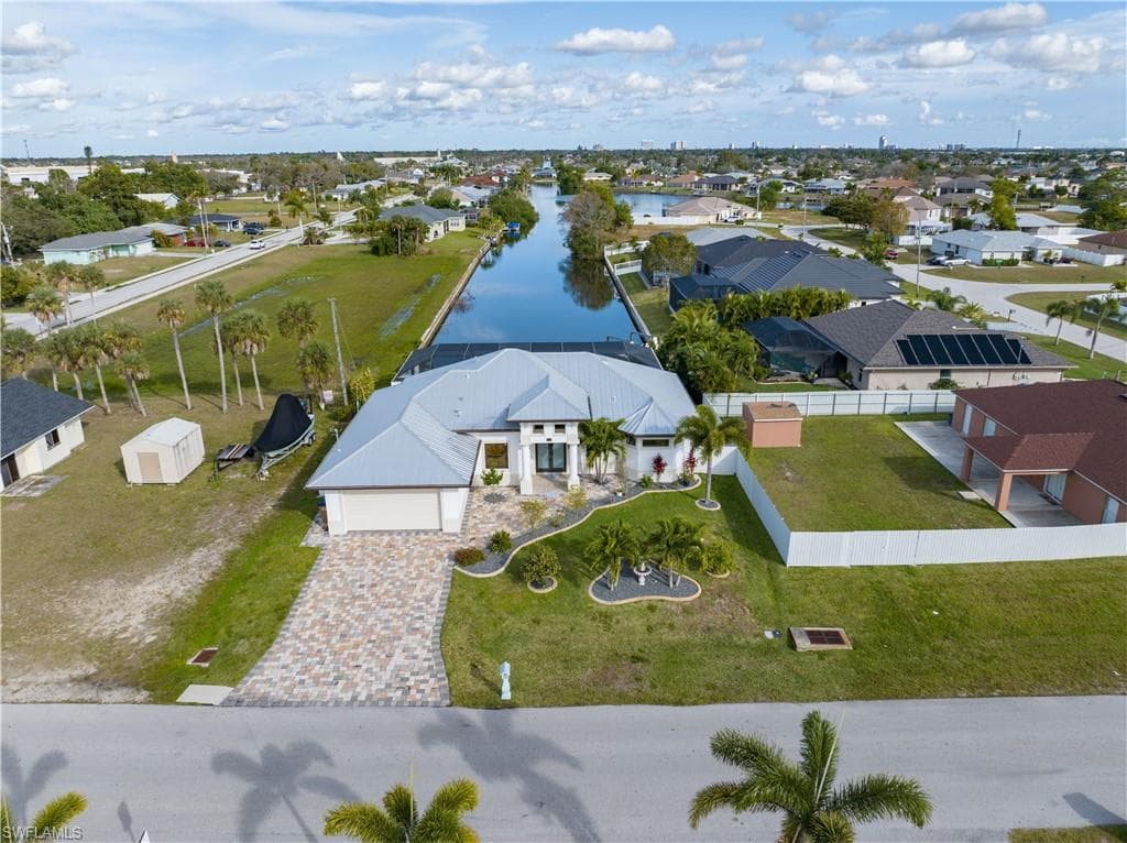 509 NE 16th PL CAPE CORAL, FL 33909