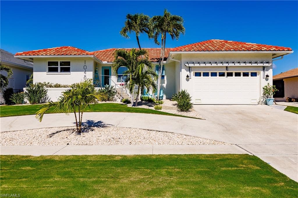 1048 Cottonwood CT MARCO ISLAND, FL 34145