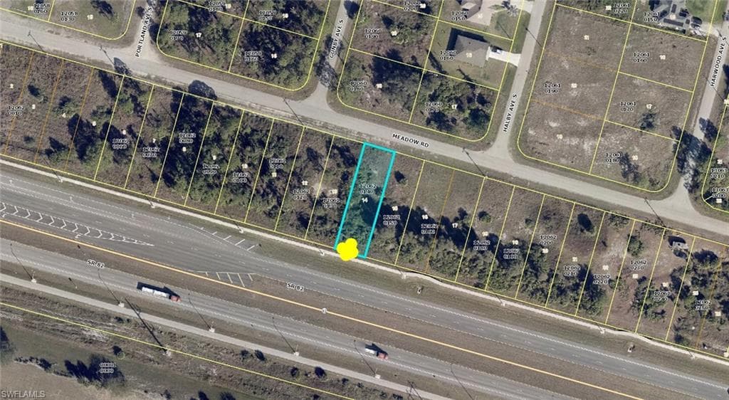 3028 Meadow RD LEHIGH ACRES, FL 33974