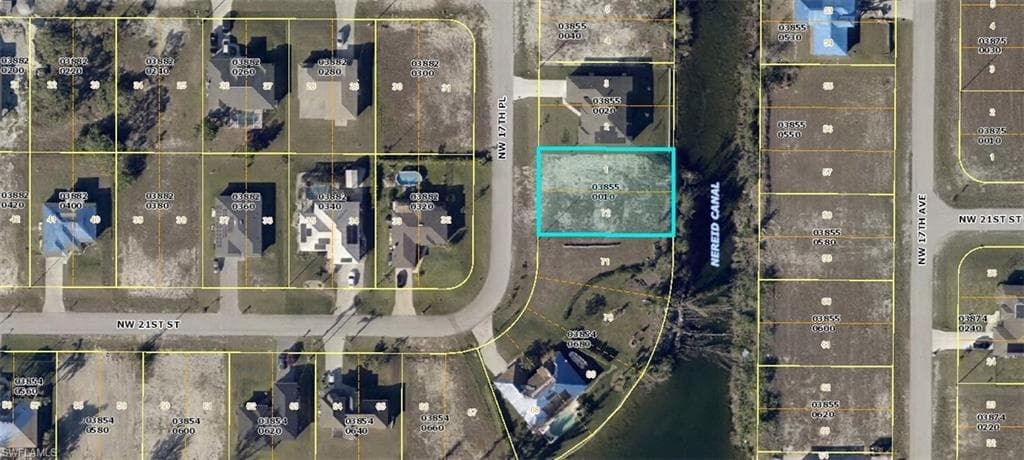 2902 26th ST CAPE CORAL, FL 33993
