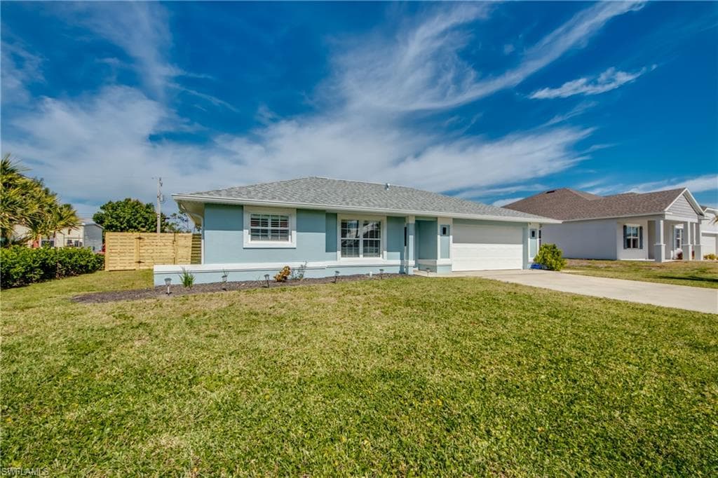1221 SW 18th TER CAPE CORAL, FL 33991
