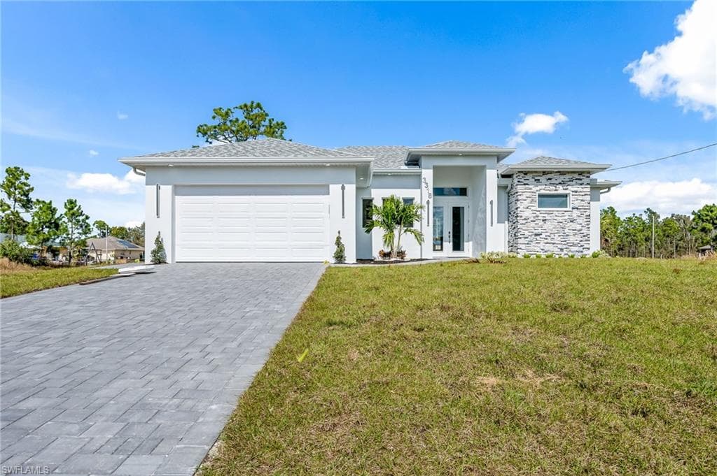 3219 43rd ST SW LEHIGH ACRES, FL 33976
