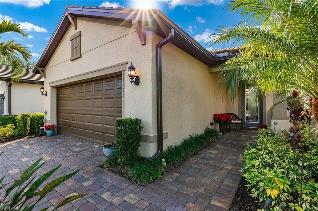 11253 Carlingford RD FORT MYERS, FL 33913