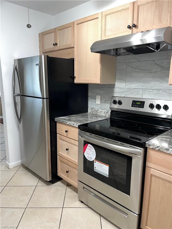1232 SE 8th ST 1 CAPE CORAL, FL 33990