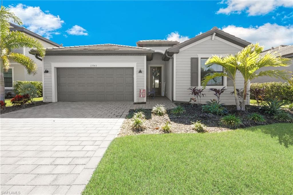 13943 Pine Lodge LN FORT MYERS, FL 33913