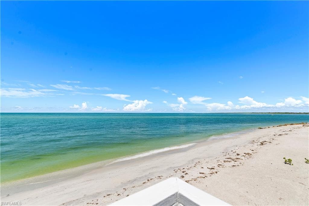4621 Oro Pesos LN CAPTIVA, FL 33924