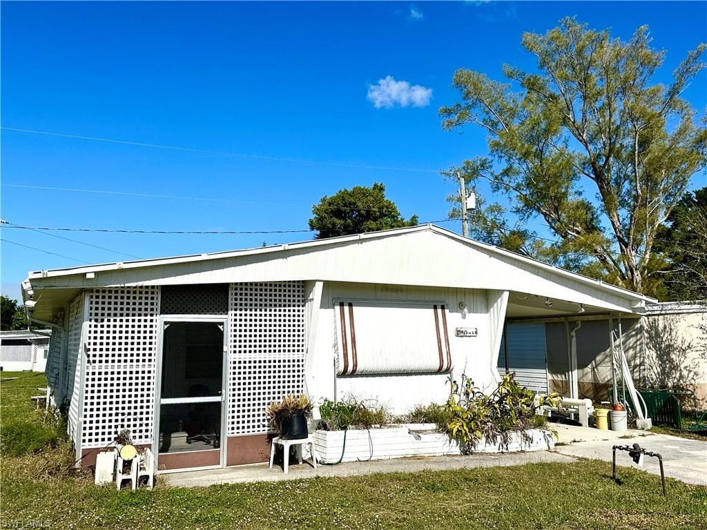 26171 Imperial Harbor BLVD BONITA SPRINGS, FL 34135