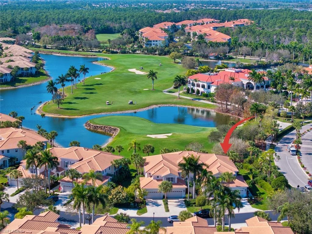 4715 Shinnecock Hills CT 202 NAPLES, FL 34112