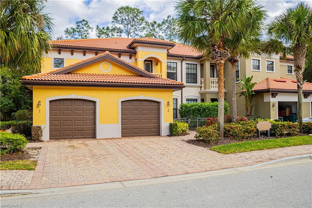 1240 Carpazi CT 2 NAPLES, FL 34105