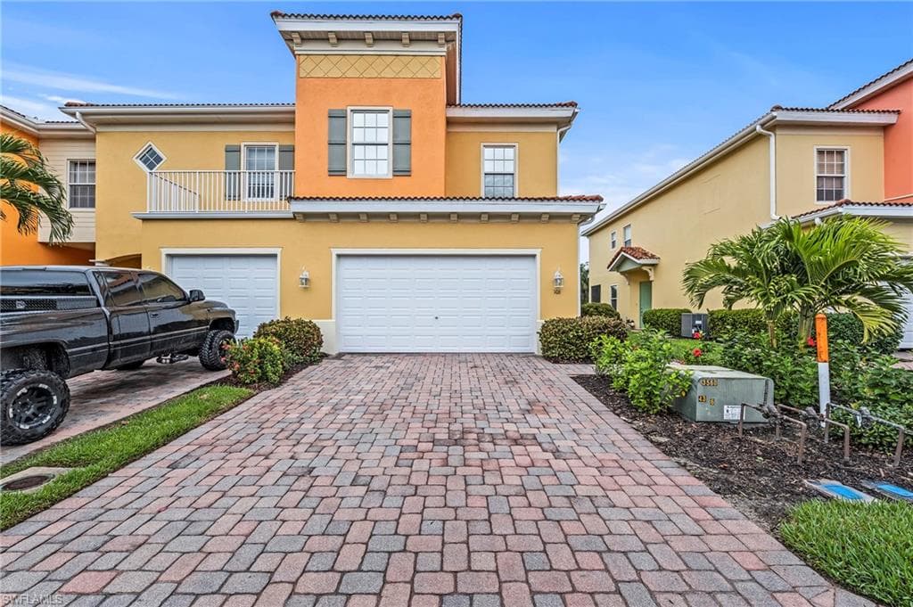 16142 Via Solera CIR 106