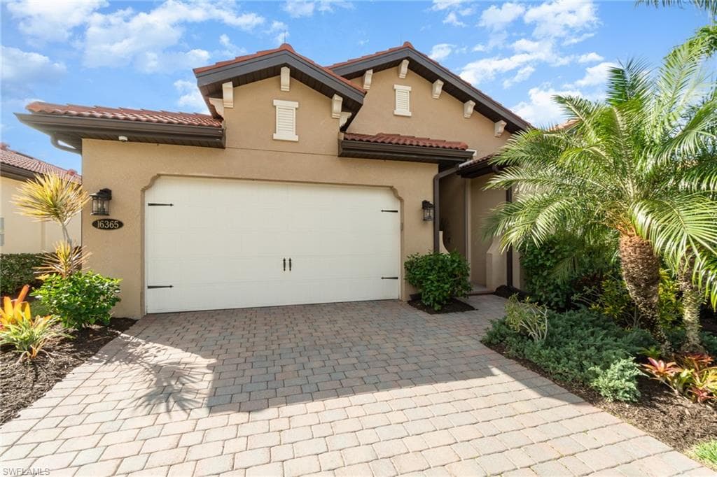 16365 Aberdeen WAY NAPLES, FL 34110