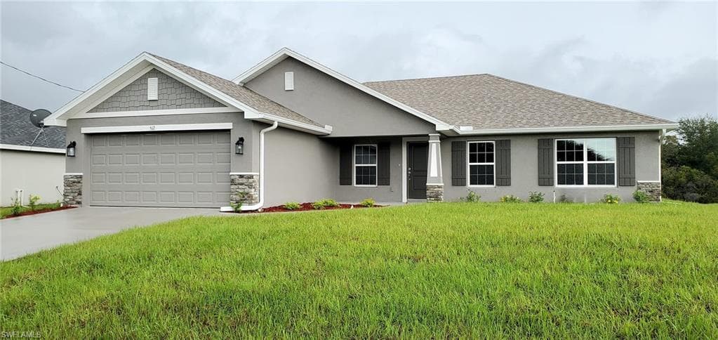 512 Lone Star LN LEHIGH ACRES, FL 33974