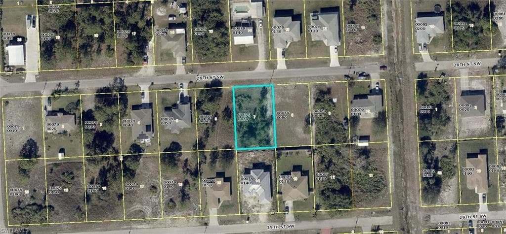 2807 28th ST SW LEHIGH ACRES, FL 33976