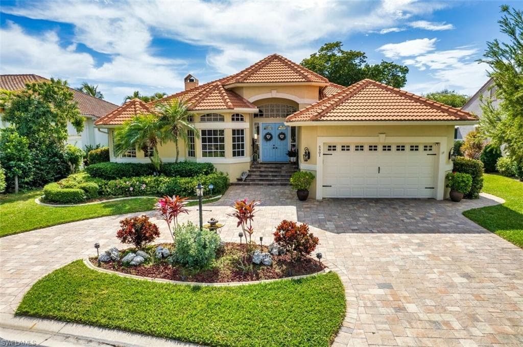 5401 Harborage DR FORT MYERS, FL 33908