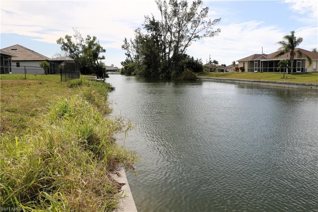1336 SW 1st PL CAPE CORAL, FL 33991