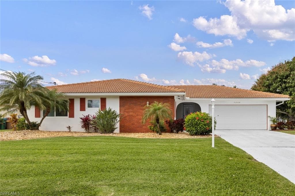 5244 SW 3rd AVE CAPE CORAL, FL 33914