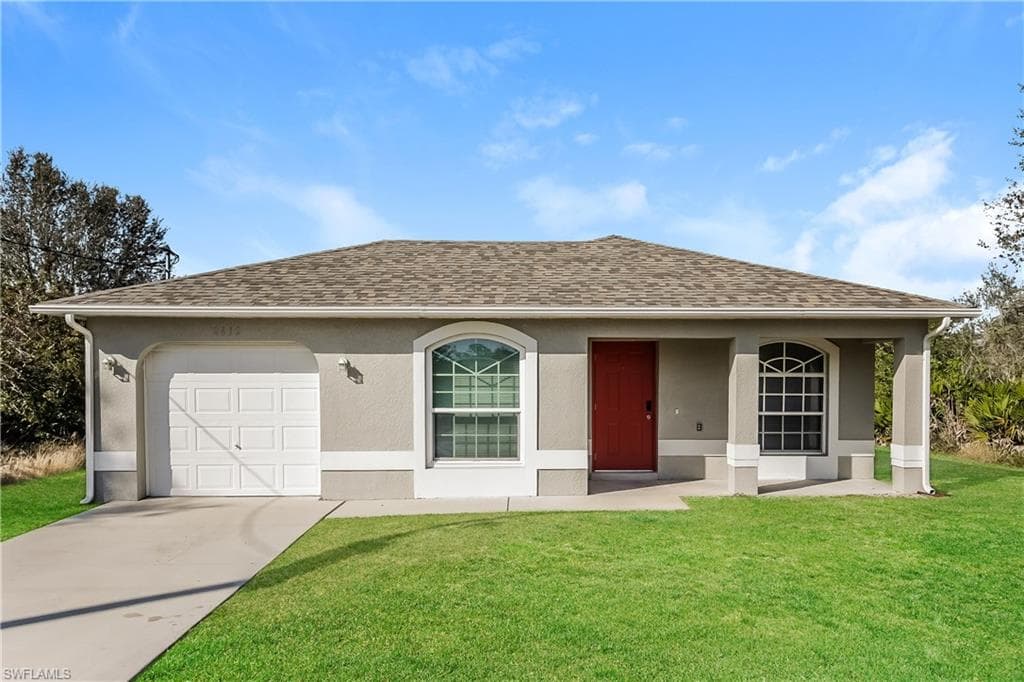 2612 63rd ST W LEHIGH ACRES, FL 33971