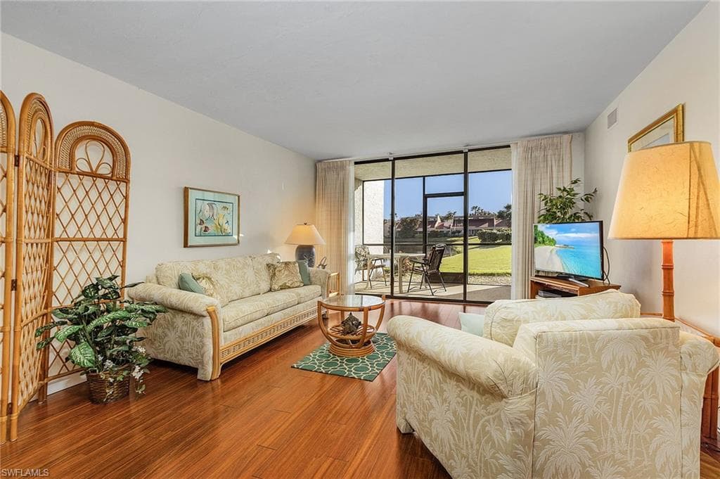 4574 Trawler CT 105 FORT MYERS, FL 33919