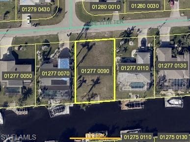 1702 SE 11th TER CAPE CORAL, FL 33990