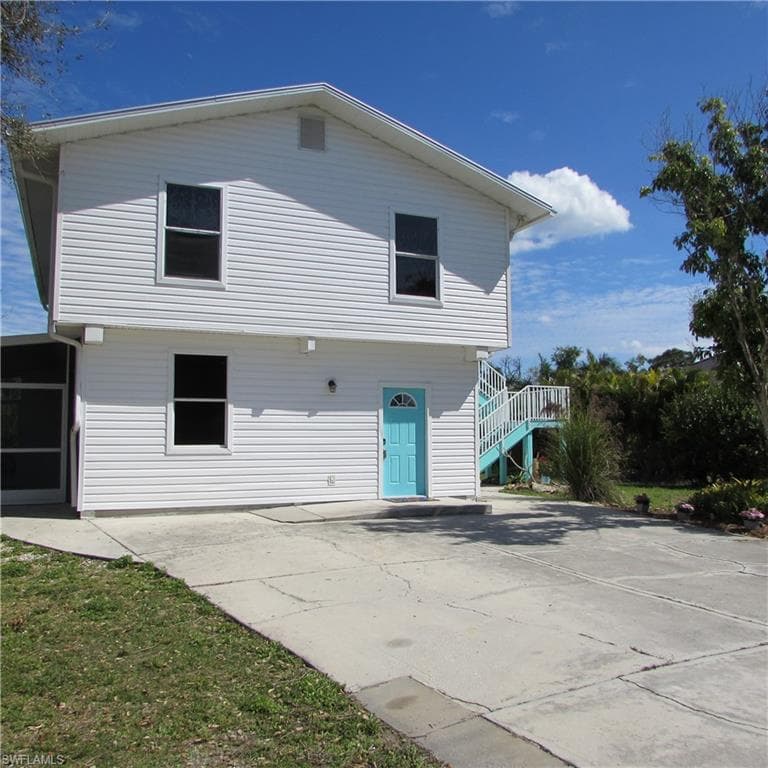 8628 Yukon CT ST. JAMES CITY, FL 33956