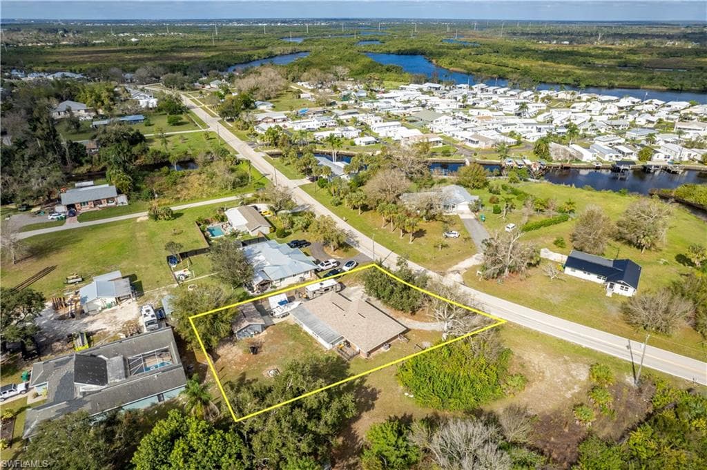 8603 Riverside DR PUNTA GORDA, FL 33982