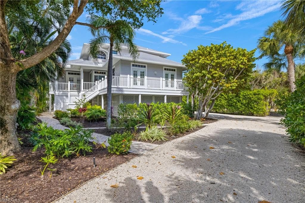 920 Almas CT SANIBEL, FL 33957