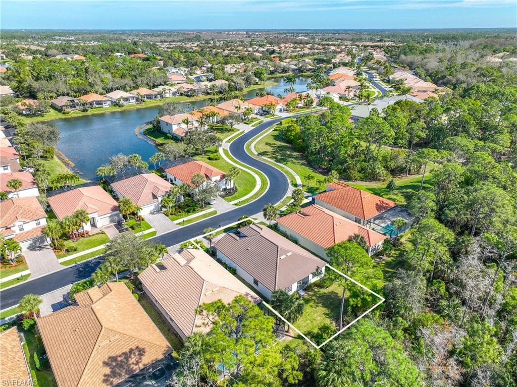 16136 Parque LN NAPLES, FL 34110
