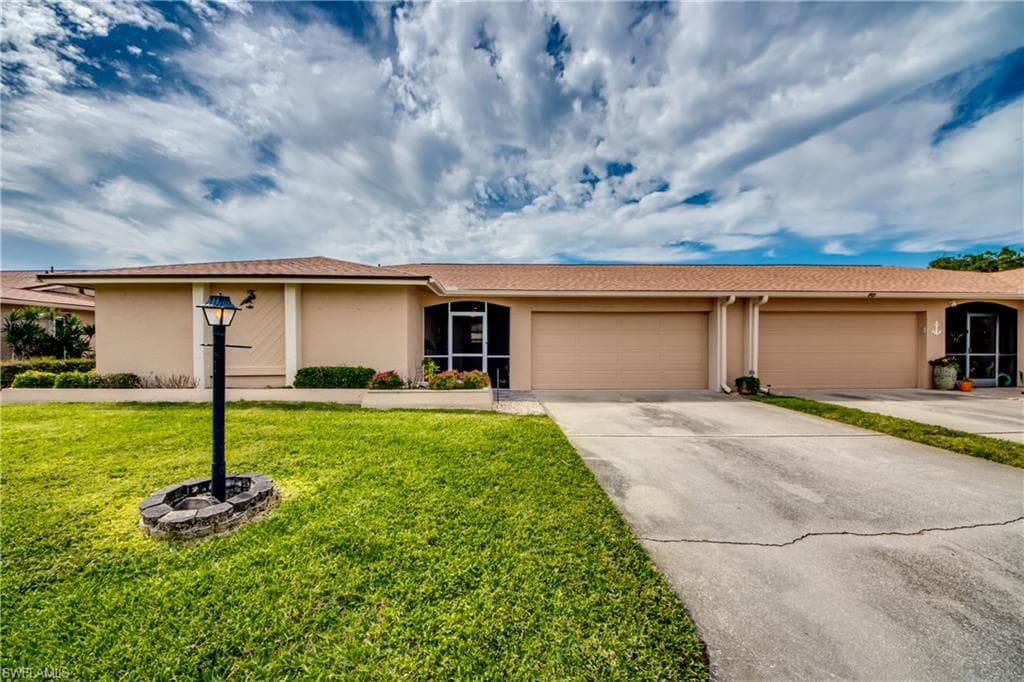 5585 Buring CT FORT MYERS, FL 33919