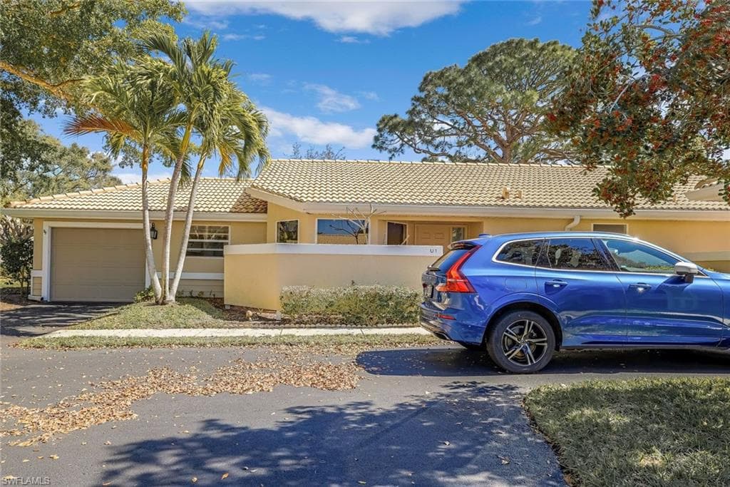 337 Emerald Bay CIR U1 NAPLES, FL 34110