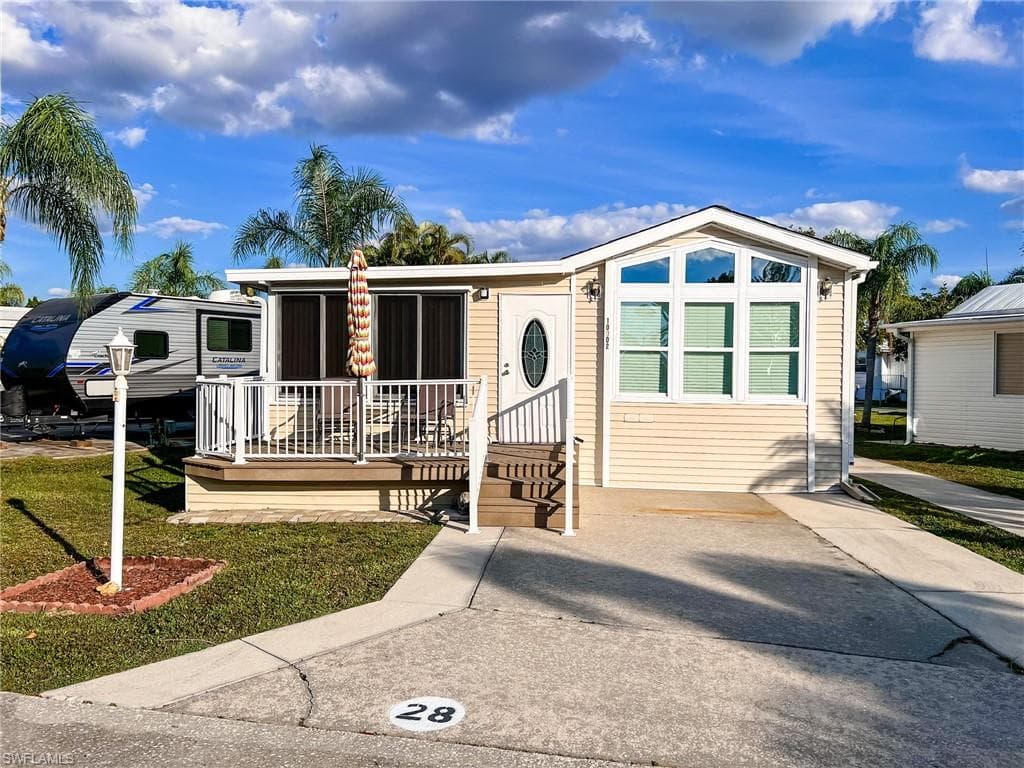 10902 Snowy Egret CIR 28 ESTERO, FL 33928