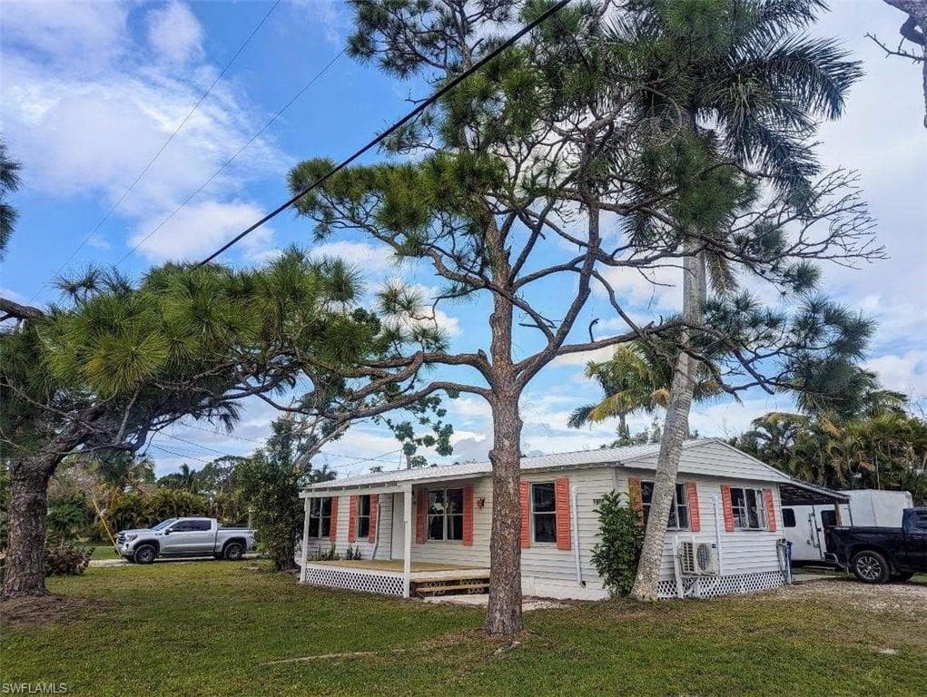 5900 Wisconsin ST BOKEELIA, FL 33922