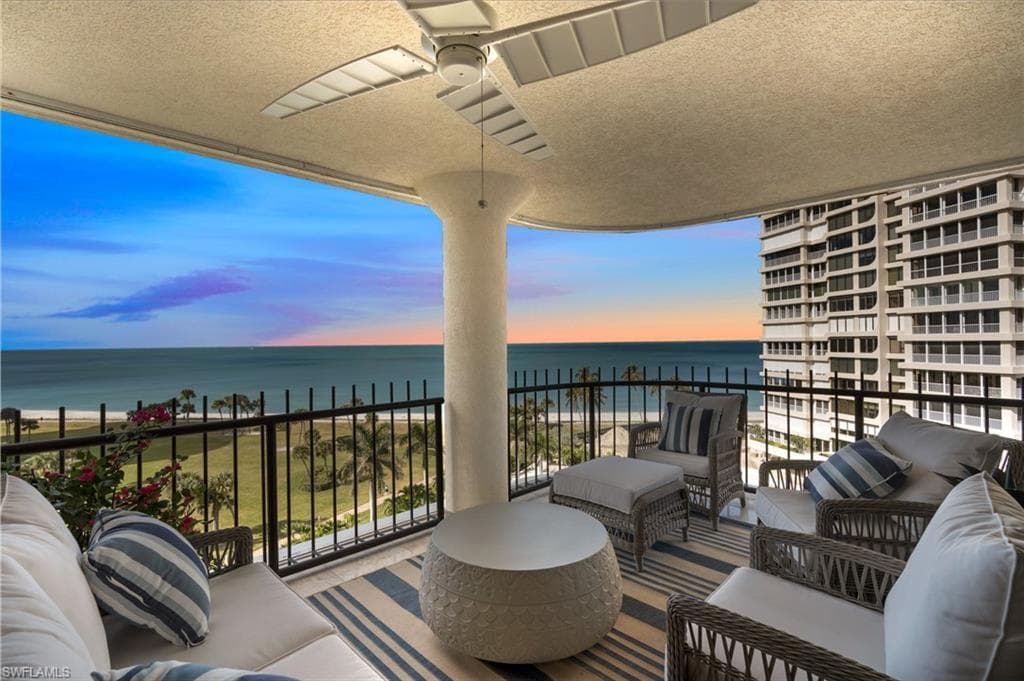 4251 Gulf Shore BLVD N 9D NAPLES, FL 34103